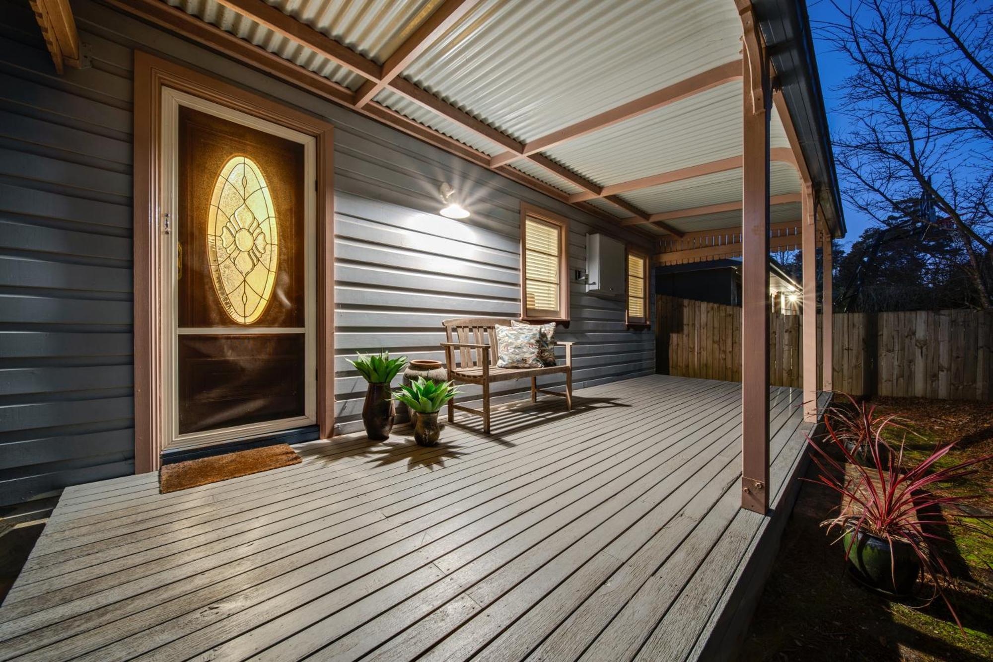 Whispering Pines Cottages Wentworth Falls Exterior photo